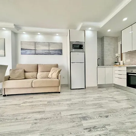 Torres De Yomely - M1c Playa de las Americas (Tenerife)